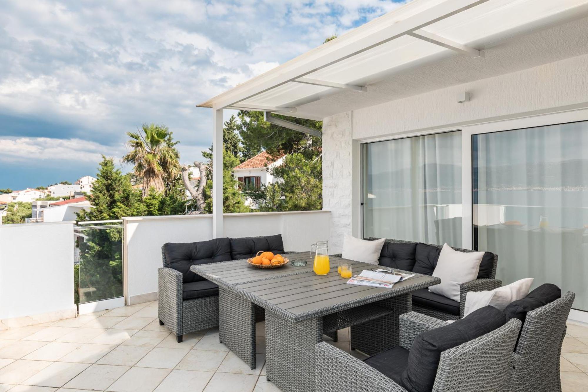 טרוגיר Apartments Marina מראה חיצוני תמונה