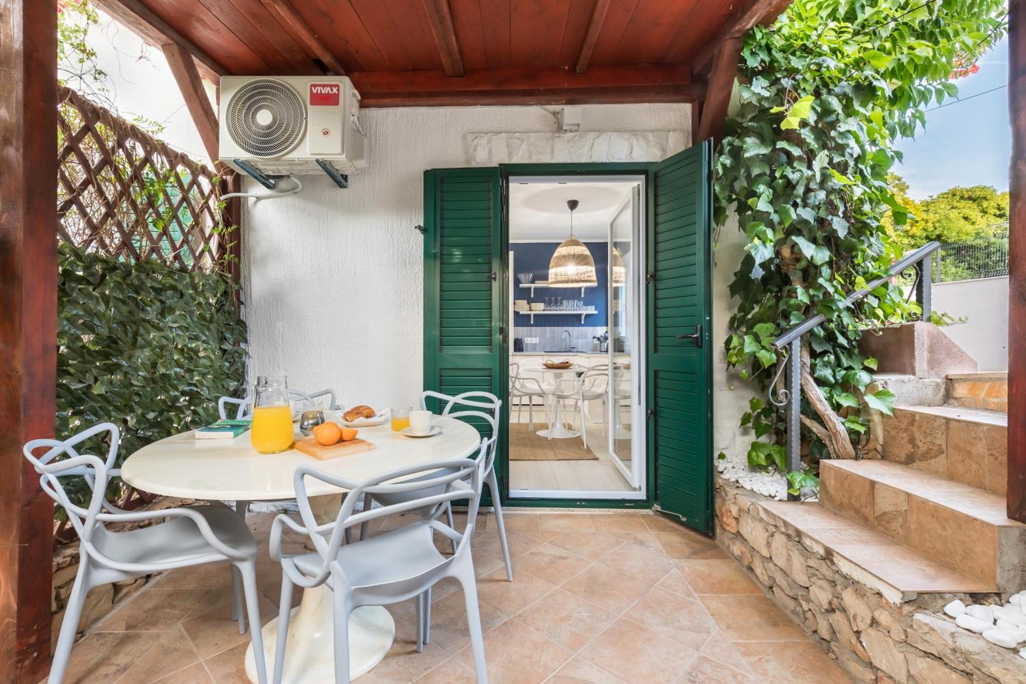 טרוגיר Apartments Marina מראה חיצוני תמונה