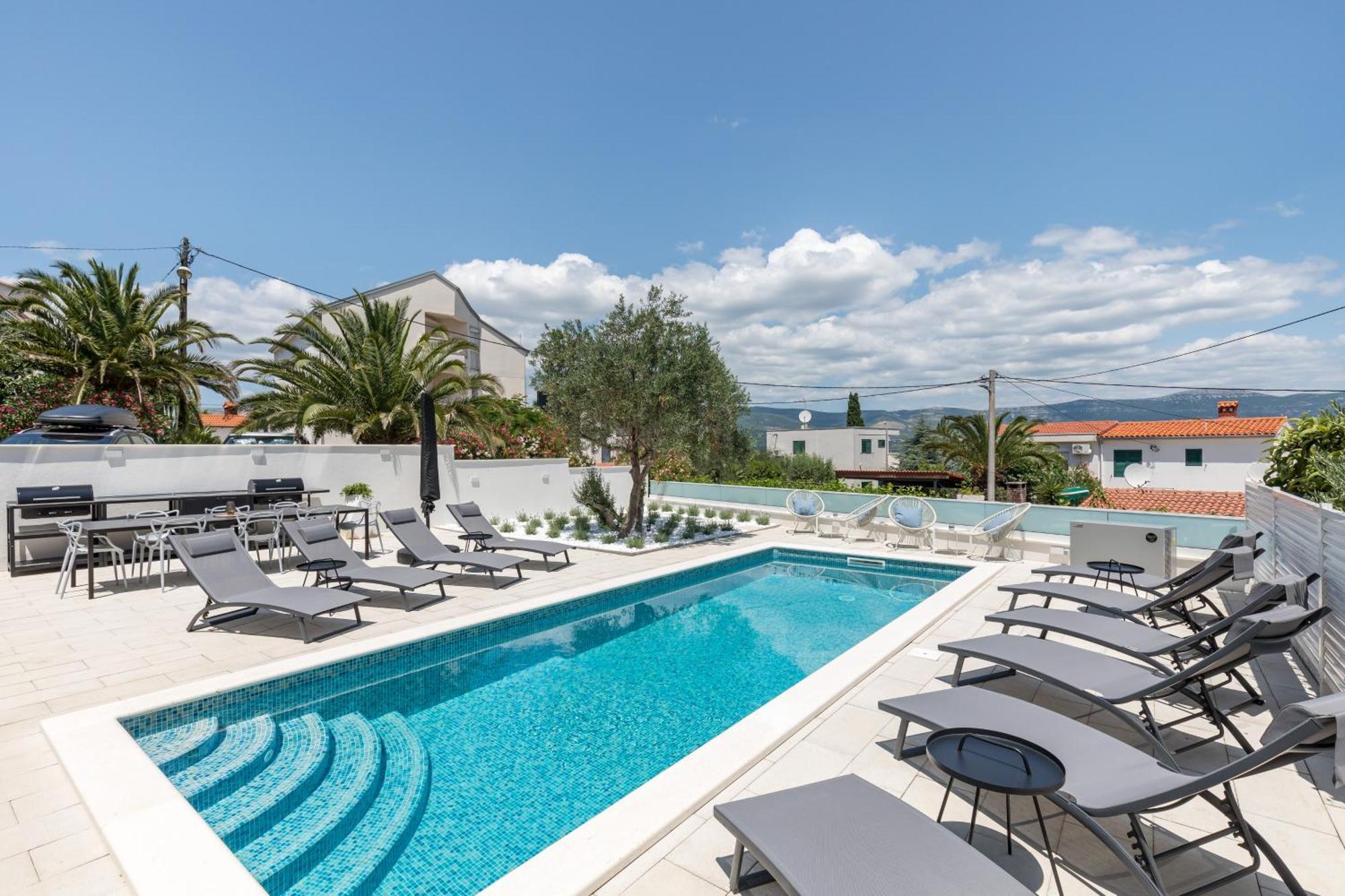 טרוגיר Apartments Marina מראה חיצוני תמונה