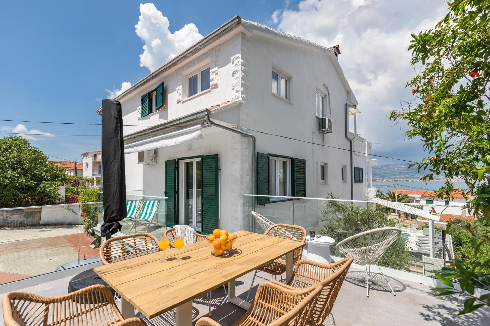 טרוגיר Apartments Marina מראה חיצוני תמונה