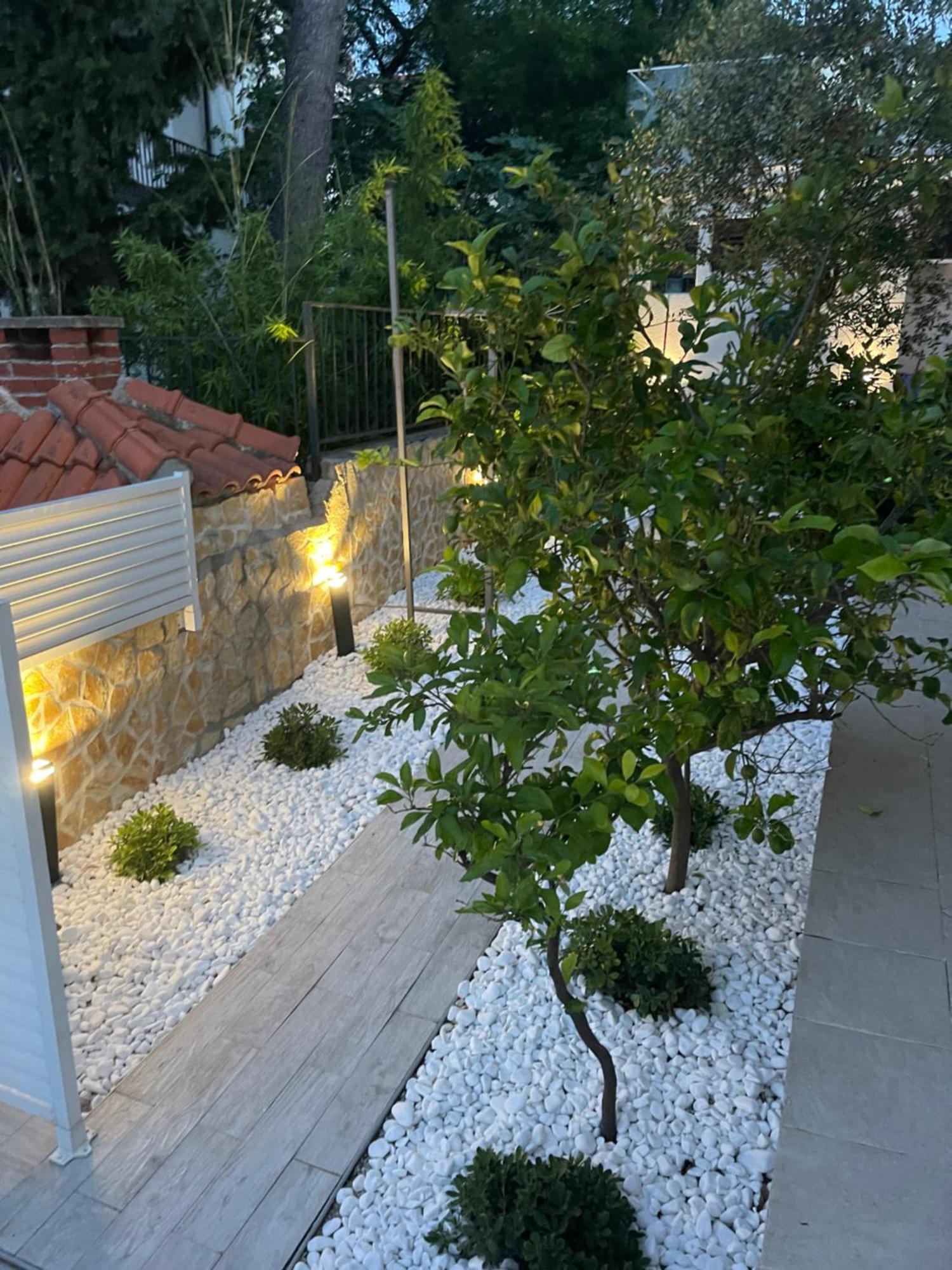 טרוגיר Apartments Marina מראה חיצוני תמונה